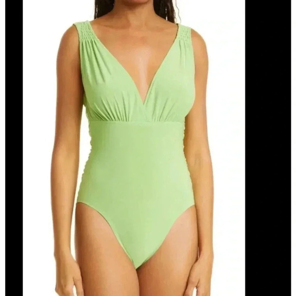 Norma Kamali Tara Bodysuit - Picture 1 of 9